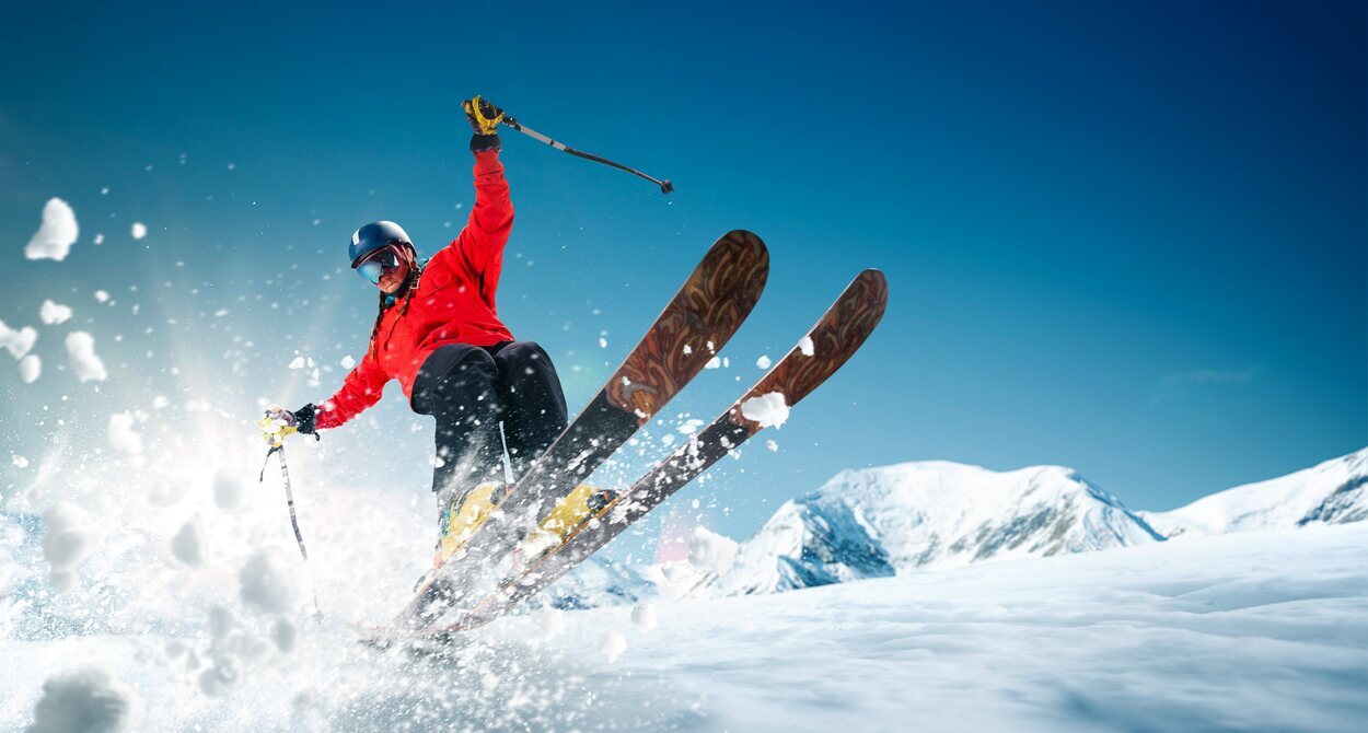 Antes de practicar esquí es necesario un equipamiento especial importante