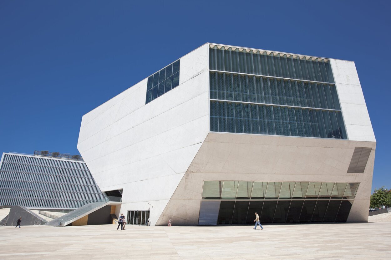 El edificio que alberga la Casa da Musica