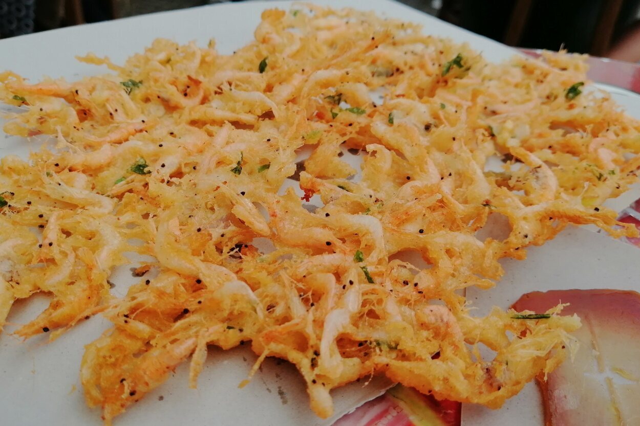 Las tortillitas de camarón son uno de los principales plastos de la gastronomía gaditana