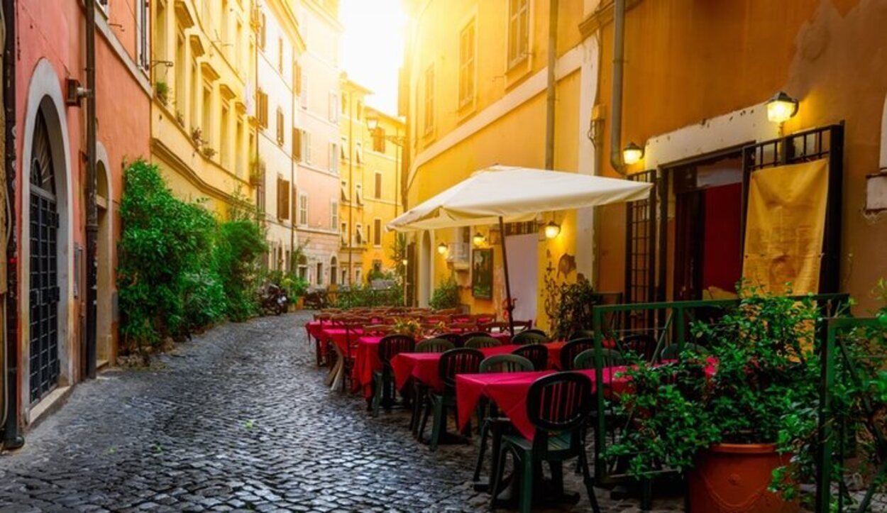 Cada rincón del barrio de Trastevere está llena de terrazas encantadoras