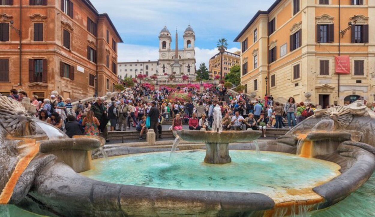 Roma es una ciudad plagada de turistas durante todo el año.