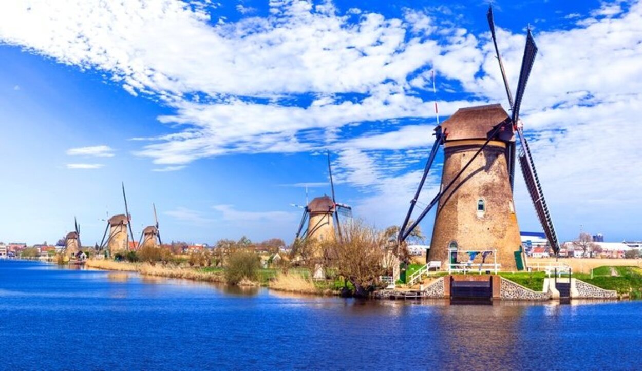 Los Molinos de Kinderdijk es una de las destinaciones más populares