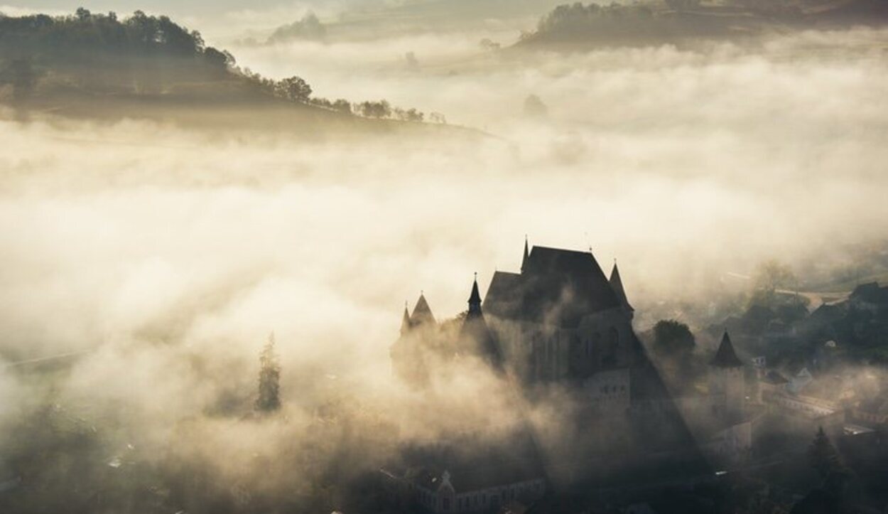El Castillo del Conde Drácula en Transilvania