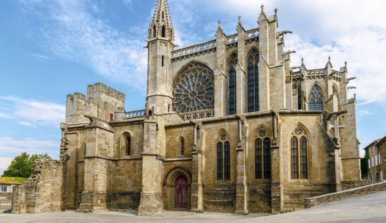 La Basílica de Saint-Nazaire desempeñó el papel de Catedral de Carcassonne