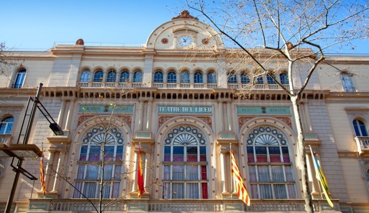 El Liceu de Barcelona también espera a los amantes de la buena música