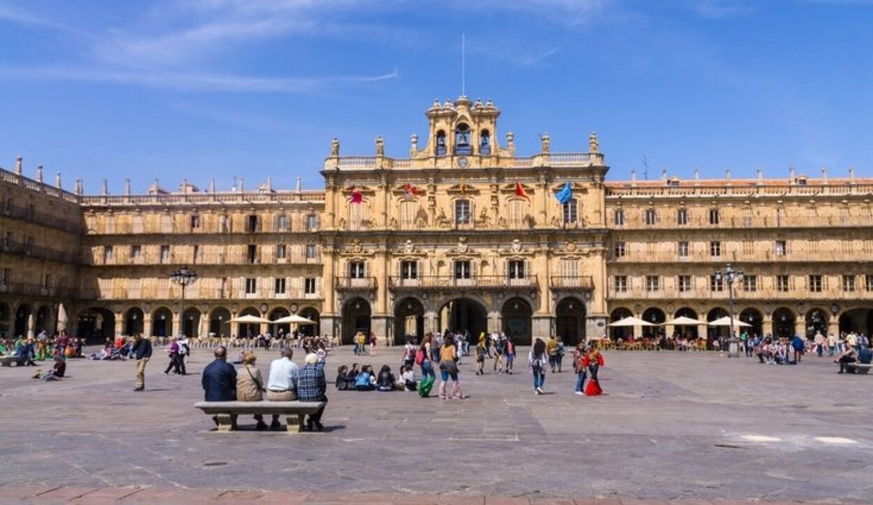 La Plaza Mayor de Salamanca es uno de los mejores ejemplos del barroco español
