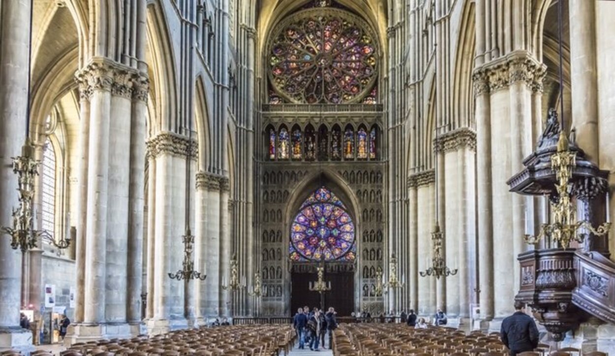 La catedral de París es uno de los grandes centros de peregrinación de toda la Cristiandad
