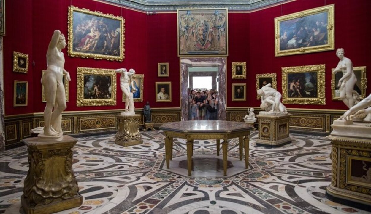 En el Palacio Uffizi se hicieron salas para custodiar piezas artísticas  