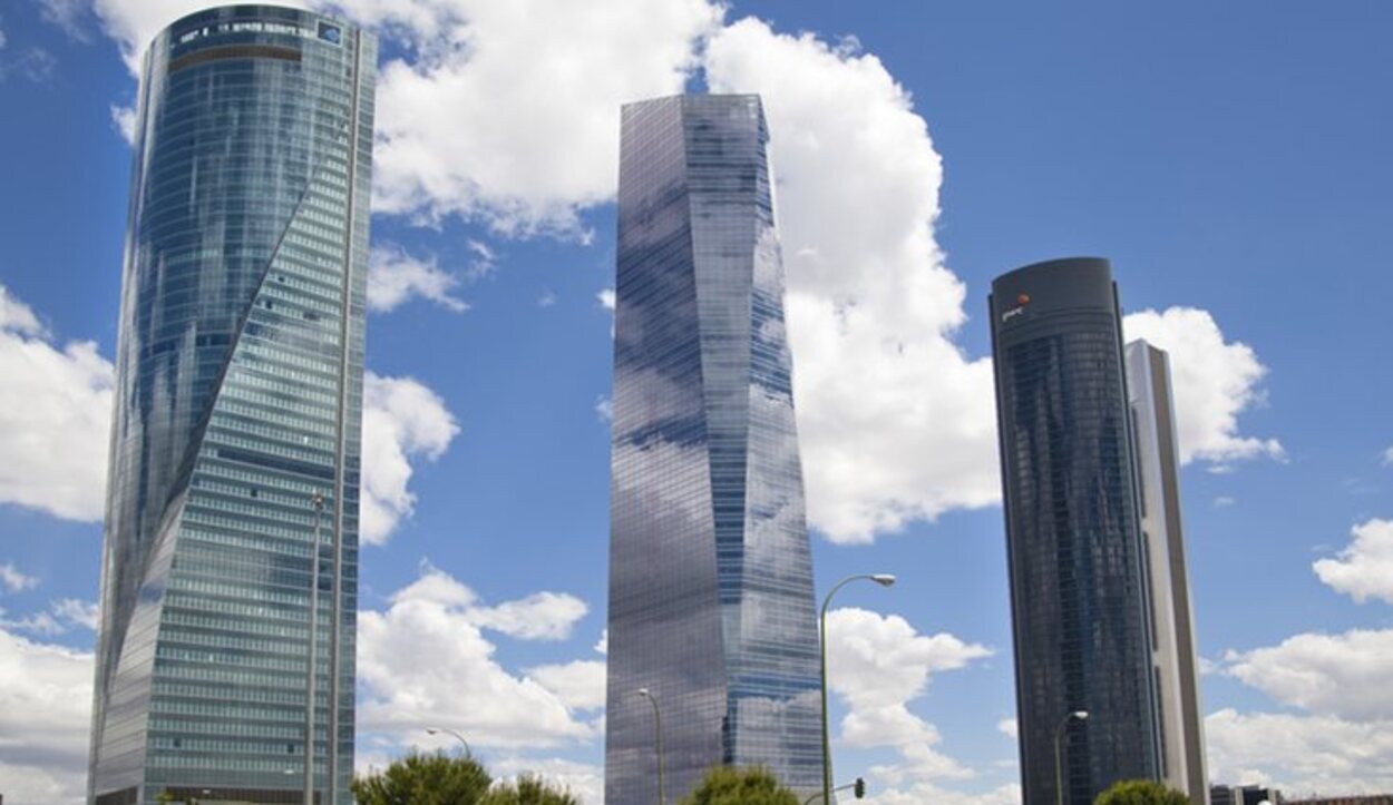 El área financiera de Madrid alberga las torres más altas del país