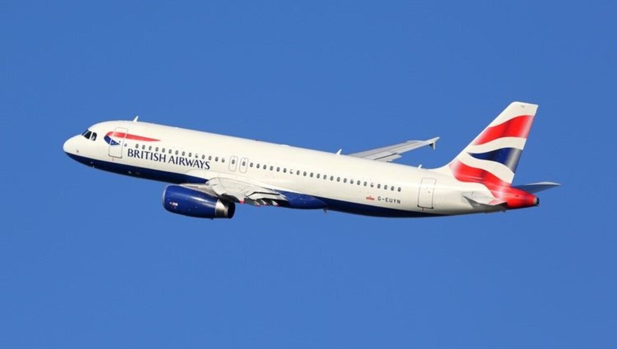 La compañía aérea inglesa British Airways es una de las más importantes del mundo