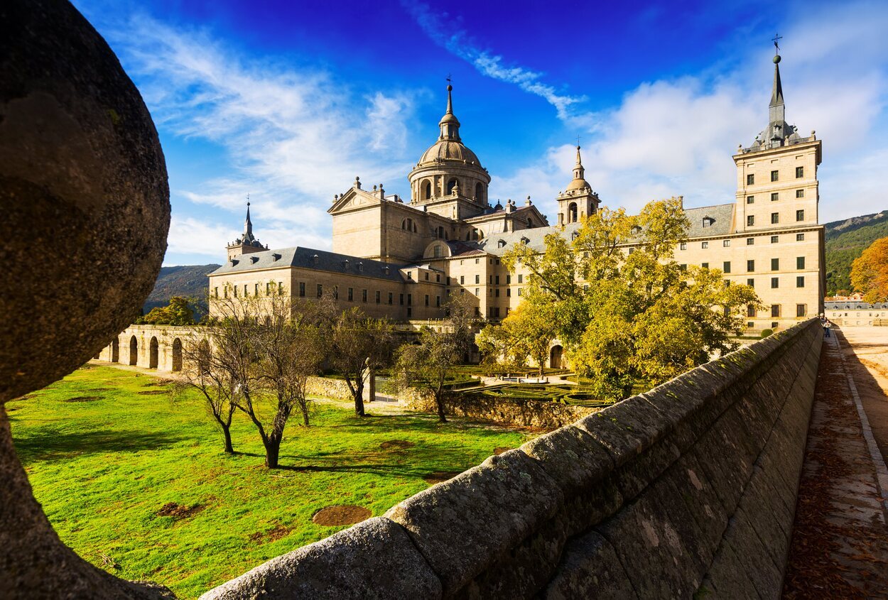 Vistas del monasterio de El Escorial desde el exterior