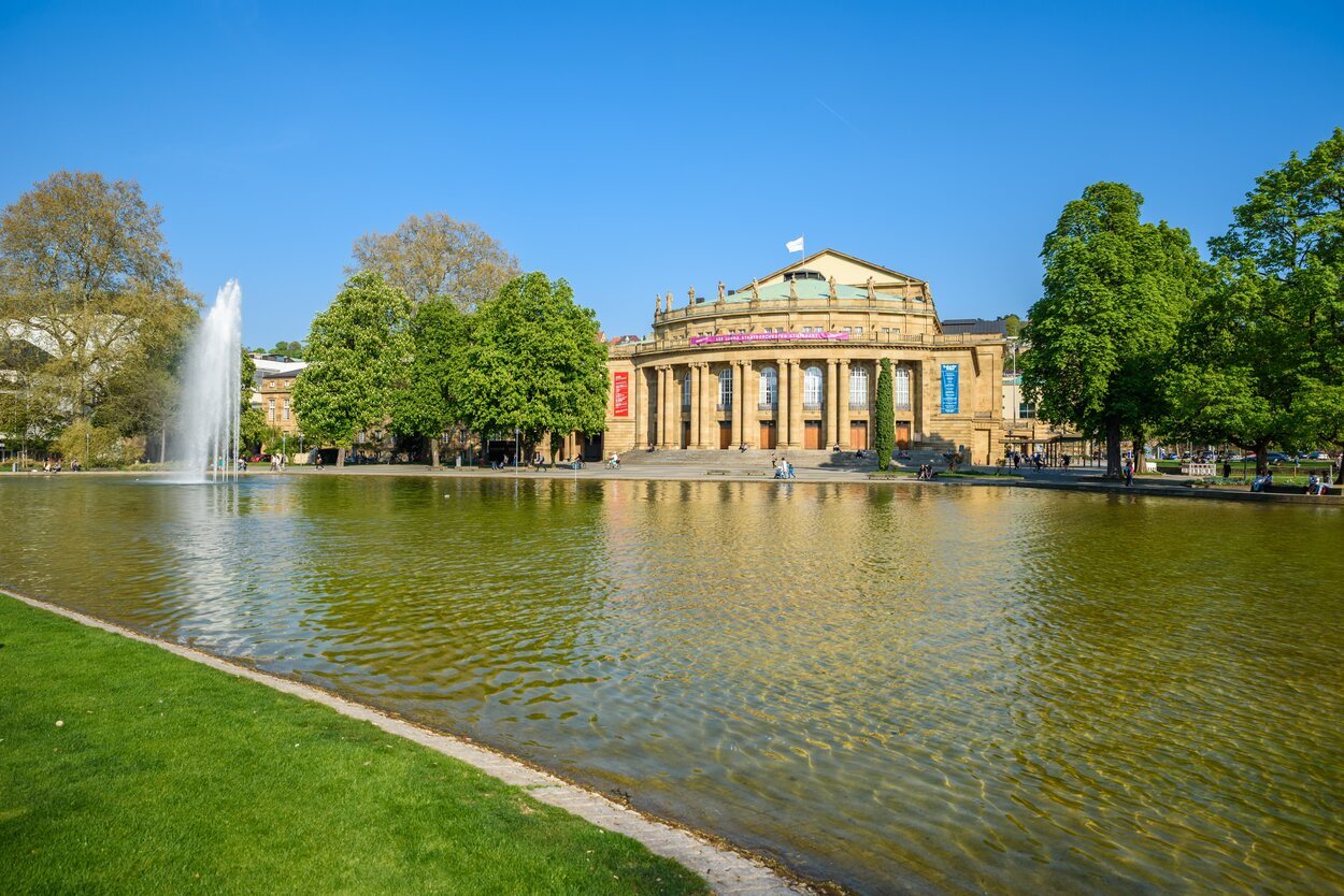 La Ópera de Stuttgart fue una de las pocas que se salvaron de la destrucción en la II Guerra Mundial en Alemania