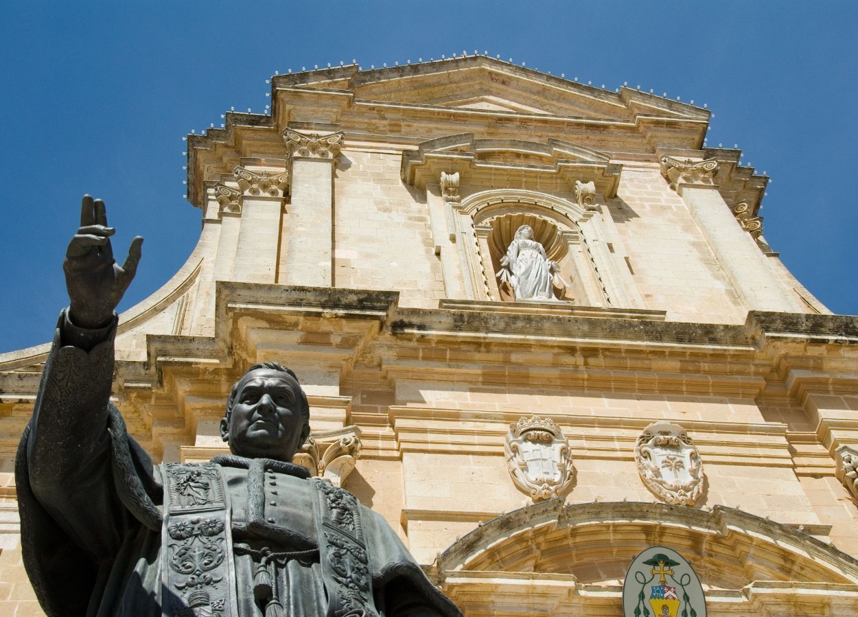 Detalle de la fachada de la Catedral de Gozo