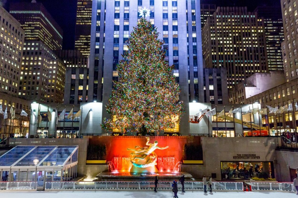 No te puedes perder patinar en el Rockefeller Center en tu visita a Nueva York