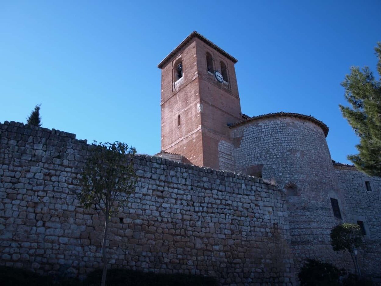 El Castillo de Santorcaz presenta una imagen totalmente fortificada | Foto: Turismo Ayuntamiento Santorcaz