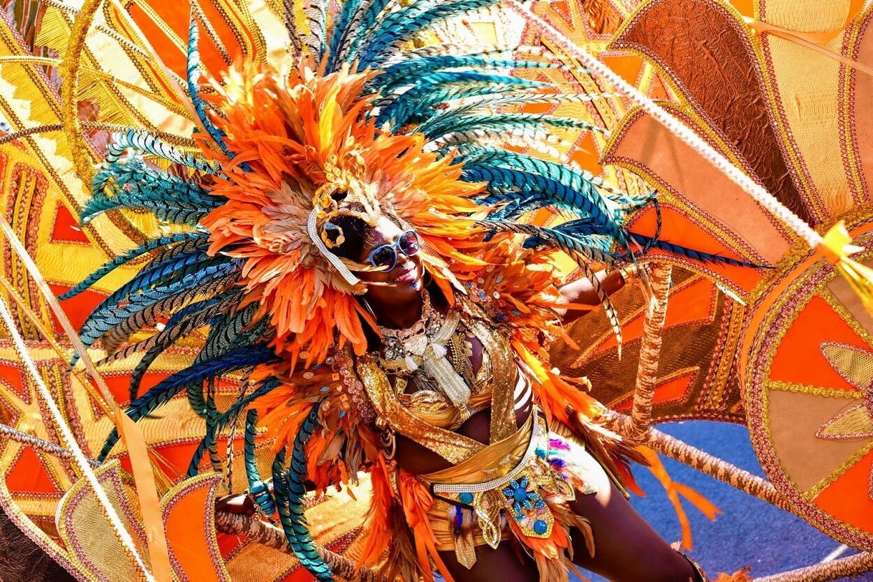 Este carnaval es una oportunidad para que los turistas conozcan la forma de vivir en la isla