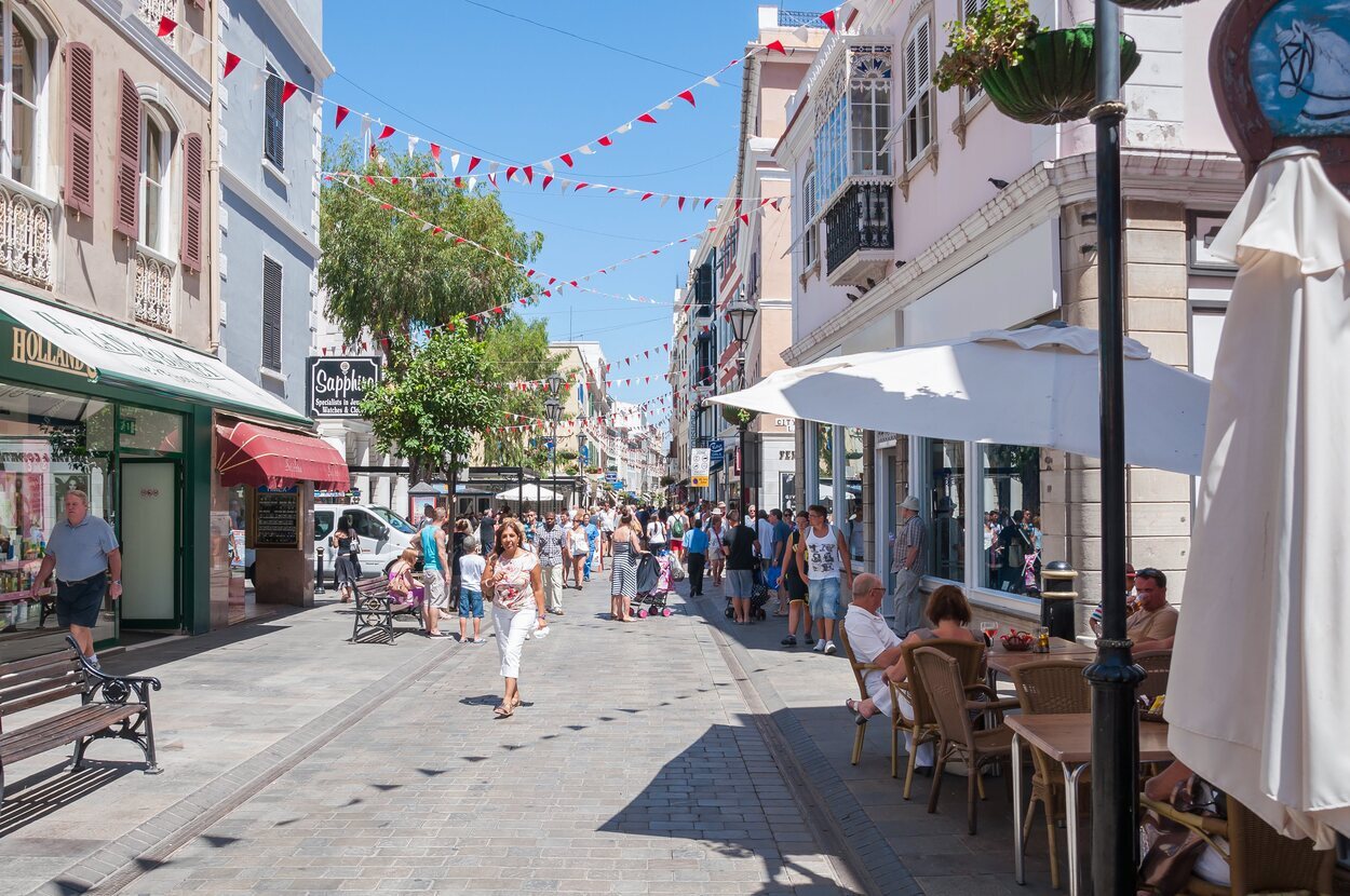 Main Street, la calle principal e Gibraltar