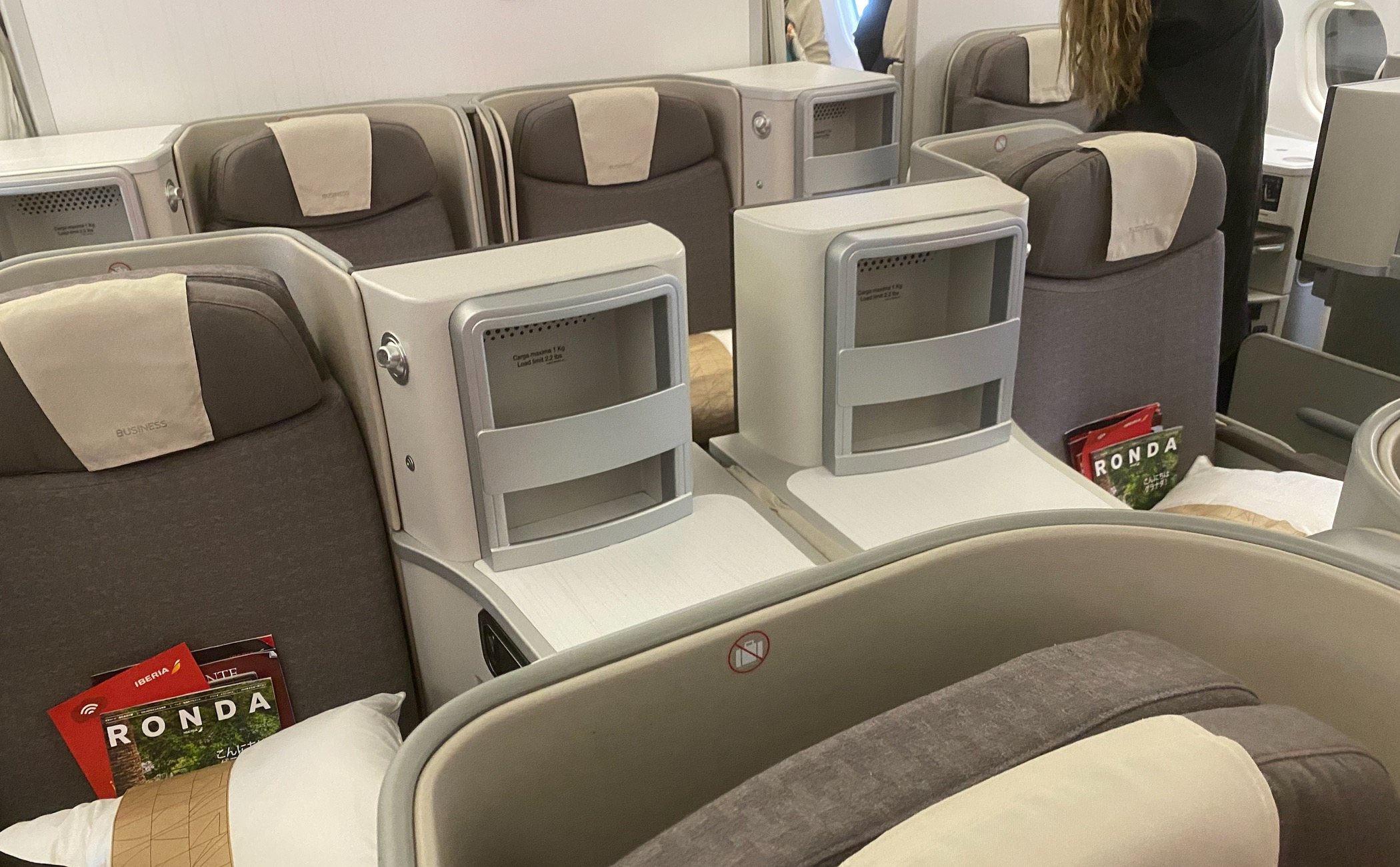 Iberia Madrid - Tokio Business Class A330 review - Bekia Viajes