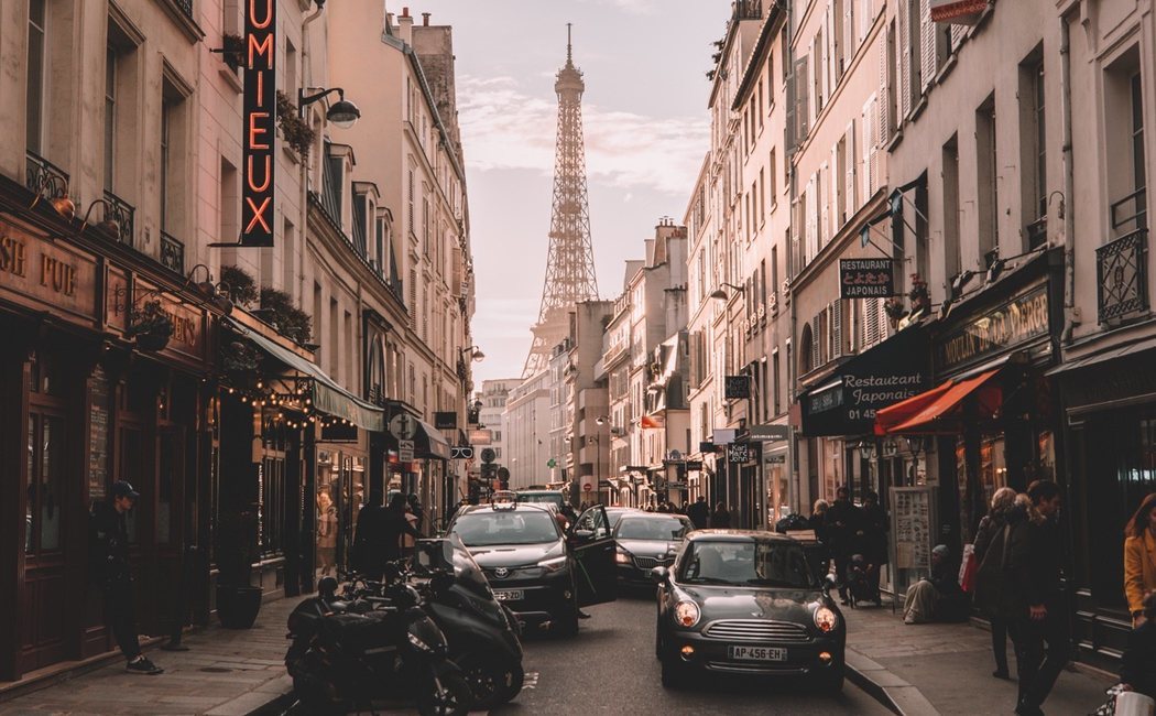 10 libros que harán que te enamores de París