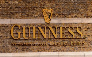 Guía para disfrutar y conocer la Guinness Storehouse de Dublín