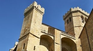 Ujué y otros pueblos de España con iglesias fortificadas