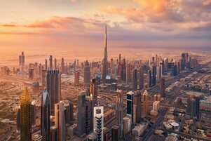 El Burj Khalifa y otros rascacielos de Dubai