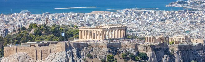 La Acrópolis de Atenas y el mar