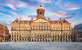 El Palacio Real holandés en Amsterdam
