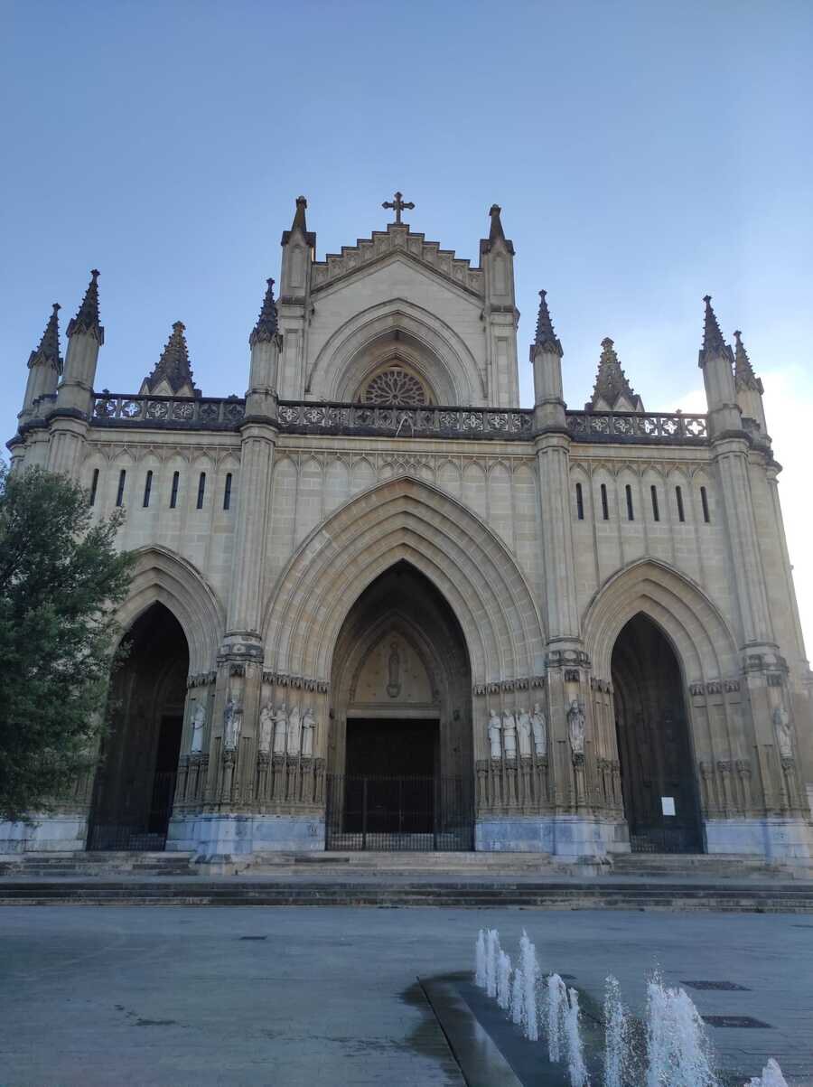 Catedral María Inmaculada de Vitoria o Catedral Nueva