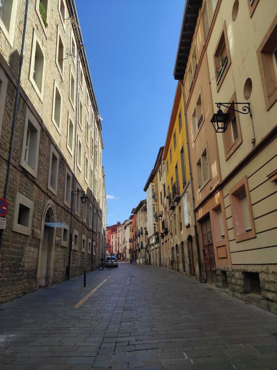 Calle Correría, en pleno centro de Vitoria